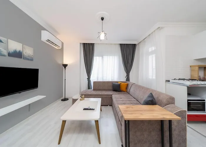 Flat In With Shared Pool And Garden Lejlighed *